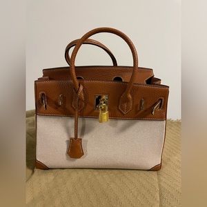 Burkin style canvas tote bag with shoulder strap